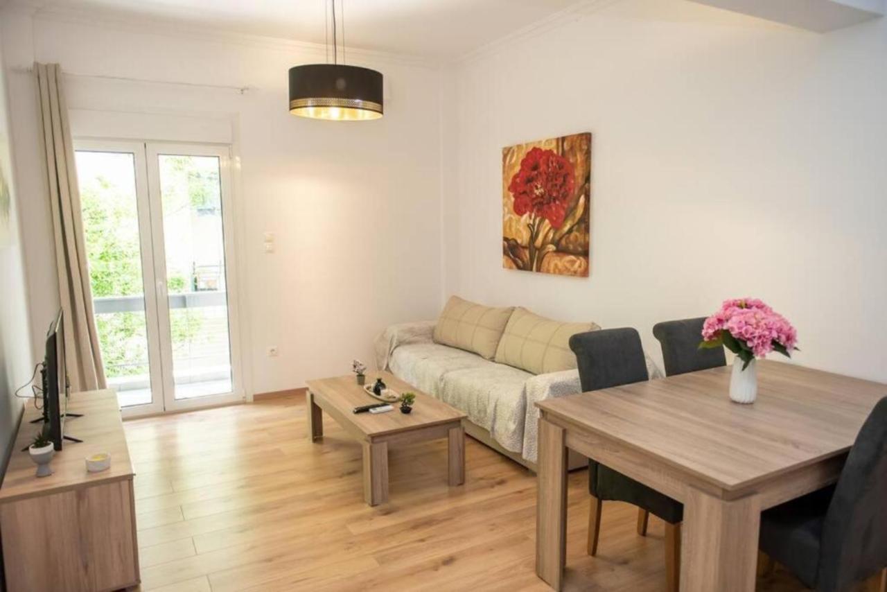 Renovated Spacious Flat 7Min To Subway Station- Athen Eksteriør billede